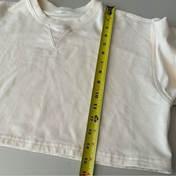 Like New Lululemon Oversized Cropped Crew French Terry Pullover In Cream - Picture 2 of 6